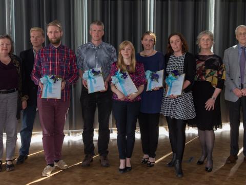 Styrkhafr Eggertssjóðs ásamt stjórn sjóðsins en í henni sitja þau Bryndís Brandsdóttir, vísindamaður við Jarðvísindastofnun HÍ, Guðmundur Hrafn Guðmundsson, prófessor við Líf- og umhverfisvísindadeild HÍ og Ásmundur Jakobsson verkfræðingur.