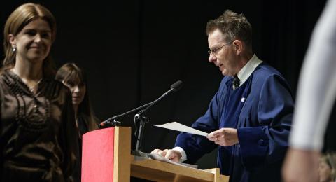 Ingjaldur Hannibalsson við útskriftarhátið 2008
