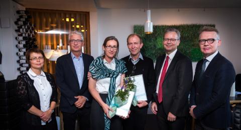 Styrkhafar ásamt stjórn Sjóðs Sigríðar Lárusdóttur og rektor Háskóla Íslands. Frá vinstri: Vigdís Pétursdóttir stjórnarmaður, Þorvaldur Ingvarsson, formaður stjórnar, Kristín Briem, Halldór Jónsson, Jón Atli Benediktsson, rektor Háskóla Íslands, og Magnús Karl Magnússon, deildarforseti Læknadeildar og stjórnarmaður.