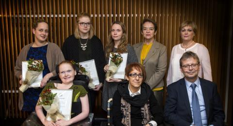 Styrkhafar Þórsteinssjóðs 2015 ásamt stjórn sjóðsins þeim Rannveigu Traustadóttur, prófessor og formanni stjórnar, Helgu Eysteinsdóttur stjórnarmanni, Kristjönu Mjöll Sigurðardóttur, starfandi deildstjóra náms- og starfsráðgjafar HÍ og stjónarmanni, og Jóni Atla Benediktssyni, rektor Háskóla Íslands.