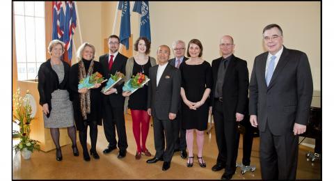 Frá fyrstu úthlutun úr Watanabe-styrktarsjóðnum 7. apríl 2011 í Hátíðasal Háskóla Íslands.