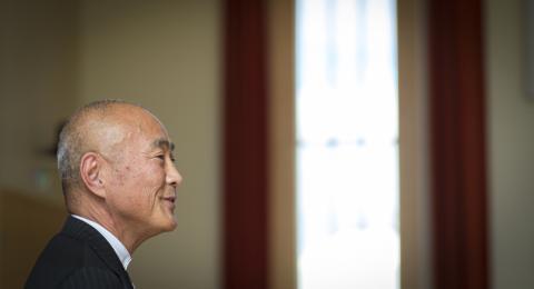 Hr. Toshizo (Tom) Watanabe. Sjóðurinn grundvallast á fimm milljóna bandaríkjadala gjöf frumkvöðulsins og Íslandsvinarins Toshizo Watanabe til Háskóla Íslands, en um er að ræða eina stærstu peningagjöf sem einstaklingur hefur fært skólanum.