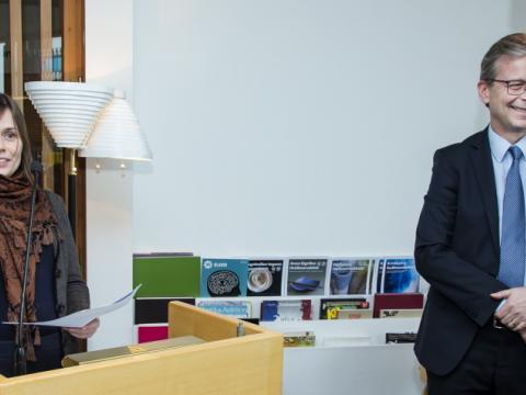 Katrín Jakobsdóttir, formaður stjórnar, tilkynnti styrkhafa og veitti viðurkenningar ásamt Jóni Atla Benediktssyni, rektor Háskóla Íslands.