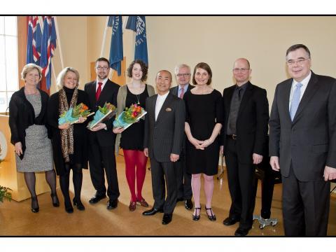 Frá fyrstu úthlutun úr Watanabe-styrktarsjóðnum 7. apríl 2011 í Hátíðasal Háskóla Íslands.