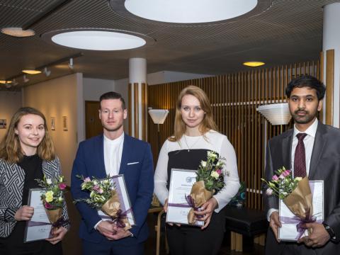 Verðlaunahafarnir fjórir við afhendingu verðlaunanna í Norræna húsinu. Frá vinstri: Tijana Drobnjak, Finnur Freyr Eiríksson, Agnieszka Popielec og Venu Gobal Reddy Patlolla. 