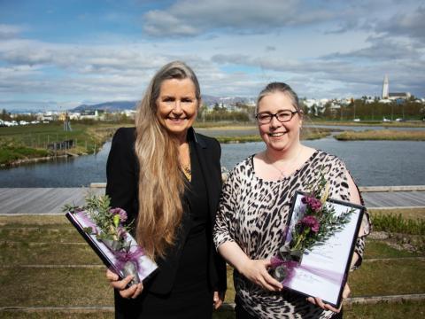 Styrkhafarnir María Sigurðardóttir og Sigrún Sunna Skúladóttir að lokinni afhendingu styrkjanna á dögunum.