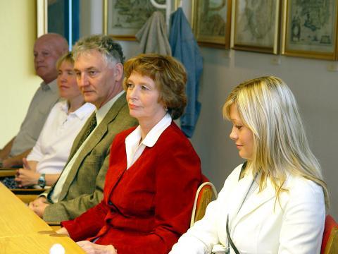 Elín Einarsdóttir, Vanda Sigurgeirsdóttir og Inga Dóra Sigfúsdóttir og fleiri
