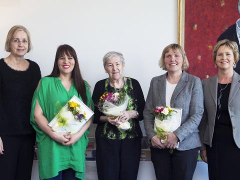 Frá vinstri: Guðrún Scheving Thorsteinsson, Anna Margrét Magnúsdóttir, Margareta Scheving Thorsteinsson, Vanda Sigurgeirsdóttir og Kristín Ingólfsdóttir.
