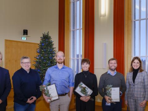 Verðlaunahafar ásamt rektor og stjórn og starfsfólki sjóðsins.