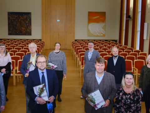 Styrkþegar og fulltrúar þeirra ásamt stjórn sjóðsins, stofnendum og rektor Háskóla Íslands.