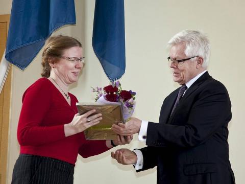 Frá úthlutun úr Watanabe-styrktarsjóðnum 16. apríl 2012 í Hátíðasað Háskóla Íslands.