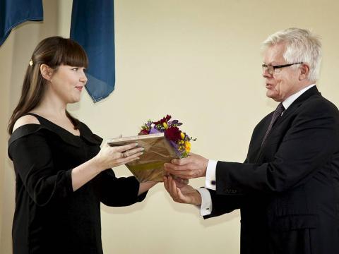 Frá úthlutun úr Watanabe-styrktarsjóðnum 16. apríl 2012 í Hátíðasað Háskóla Íslands.