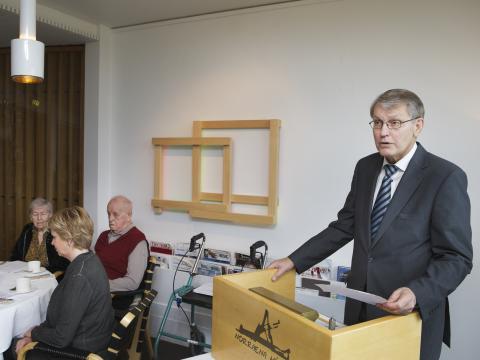Guðmundur Þorgeirsson, forseti Læknadeildar, ávarpar gesti.