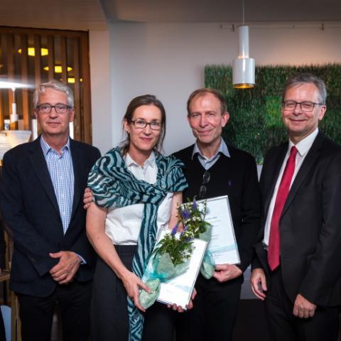 Styrkhafar ásamt stjórn Sjóðs Sigríðar Lárusdóttur og rektor Háskóla Íslands. Frá vinstri: Vigdís Pétursdóttir stjórnarmaður, Þorvaldur Ingvarsson, formaður stjórnar, Kristín Briem, Halldór Jónsson, Jón Atli Benediktsson, rektor Háskóla Íslands, og Magnús Karl Magnússon, deildarforseti Læknadeildar og stjórnarmaður.