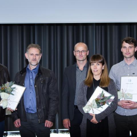 Styrkhafar Eggertssjóðs ásamt rektor HÍ. Frá vinstri: Jón Atli Benediktsson, rektor Háskóla Íslands, Enikö Bali lektor, Esther Ruth Guðmundsdóttir lektor, Sigurður S. Snorrason prófessor, Zophonías O. Jónsson prófessor, Dr. Þorkell Guðjónsson, Dr. Sævar Ingþórsson og Dr. Isabel P.C. Barro.