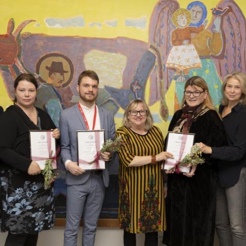 Þrjú verkefni sem snúa að skapandi kennsluháttum hljóta styrk úr sjóði Steingríms Arasonar í ár. Á myndinni má sjá styrkhafa ásamt Jóni Atla Benediktssyni, rektor Háskóla Íslands og Kolbrúnu Þ. Pálsdóttur, forseta Menntavísindasviðs.