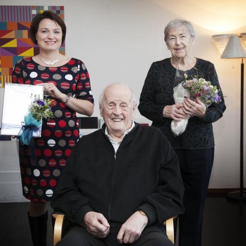 Styrkhafinn Eyrún María Rúnarsdóttir ásamt stofnendum sjóðsins þeim Margaret og Bent Scheving Thorsteinsson.