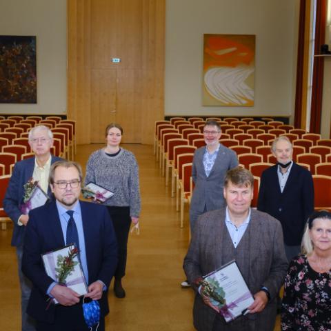 Styrkþegar og fulltrúar þeirra ásamt stjórn sjóðsins, stofnendum og rektor Háskóla Íslands.