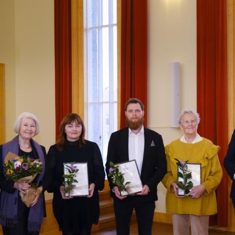 Styrkhafar og fulltrúar þeirra ásamt rektor og stofnendnum sjóðsins.
