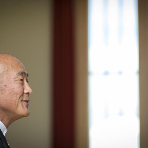 Hr. Toshizo (Tom) Watanabe. Sjóðurinn grundvallast á fimm milljóna bandaríkjadala gjöf frumkvöðulsins og Íslandsvinarins Toshizo Watanabe til Háskóla Íslands, en um er að ræða eina stærstu peningagjöf sem einstaklingur hefur fært skólanum.